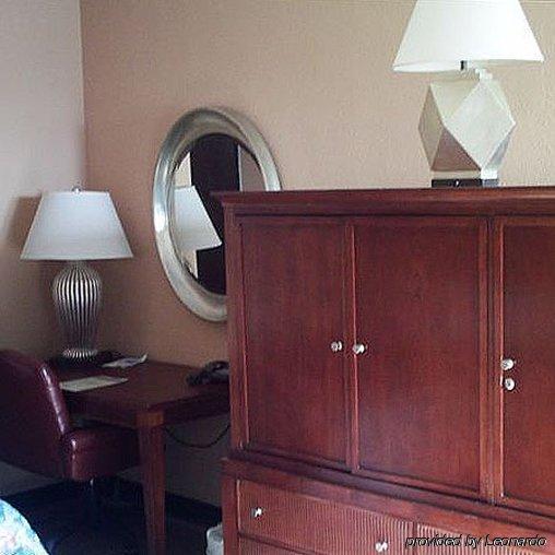 Sunlac Inn Lakota Cameră foto